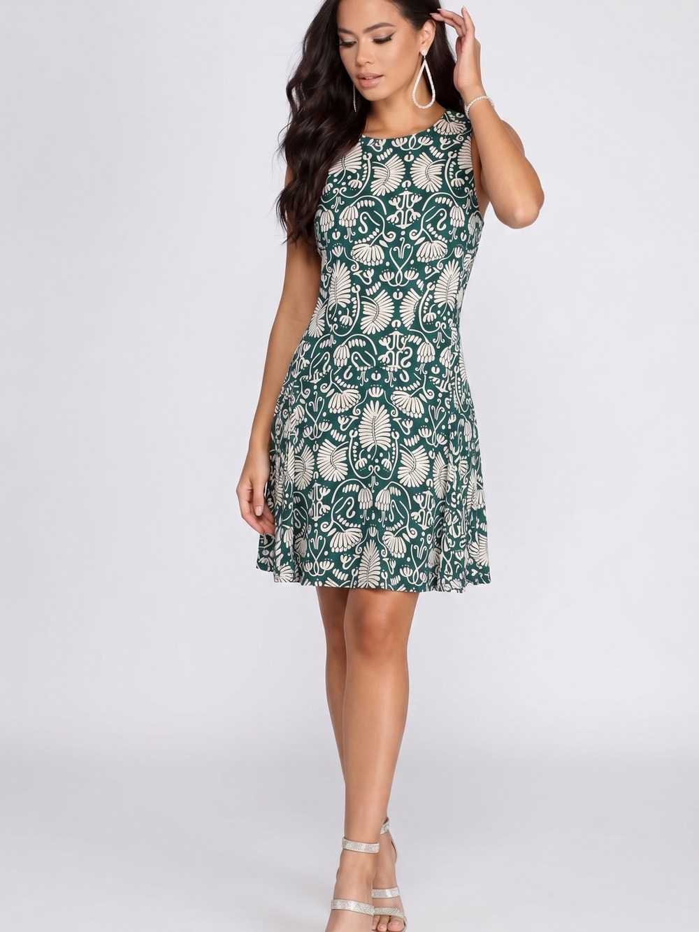 H&M Green and Cream Sleeveless Fit-and-Flare Patterned Dress